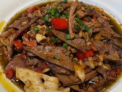 -黄泥岗·地道湖北菜(奥特莱斯店)