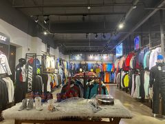 -4+2肆加贰雪具库(上庄店)
