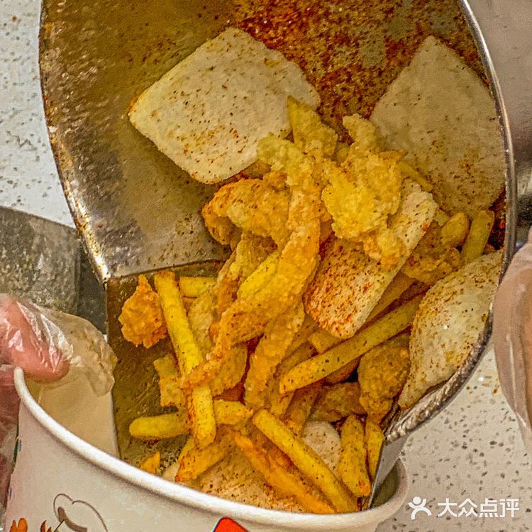 我终于找到！！厦门巨好吃的鸡柳年糕薯条🍟