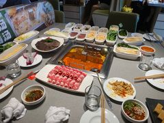 -海底捞火锅(漕宝路店)