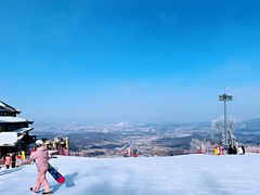 -中旅松花湖滑雪场