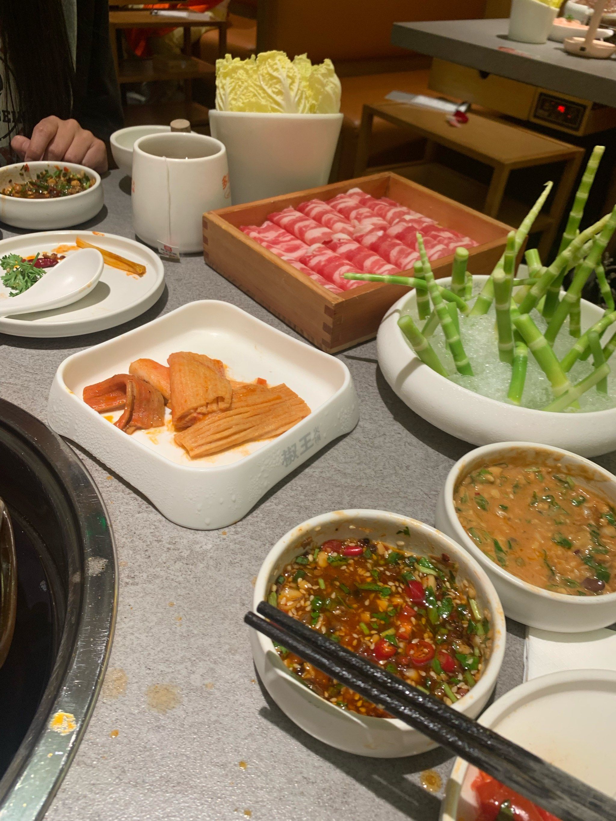 椒王火锅不错啊[加油]