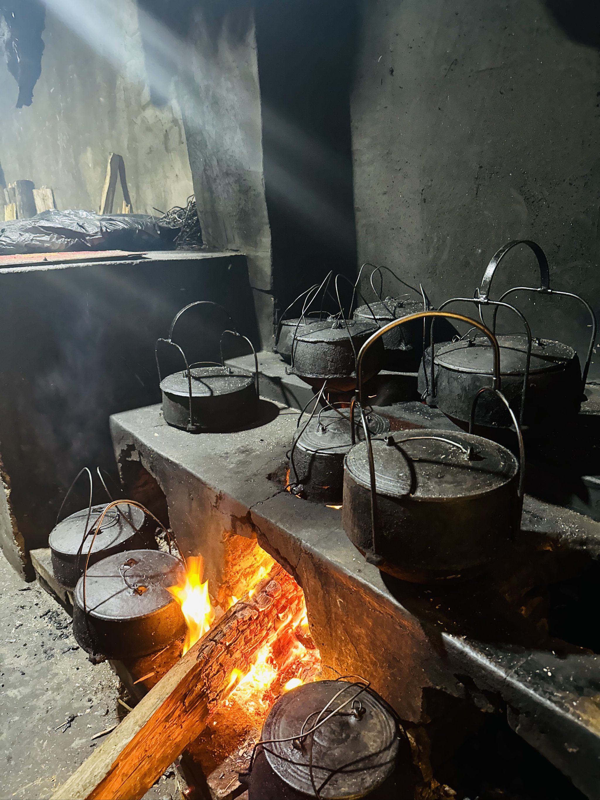 香味扑鼻的柴火美食
