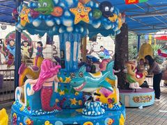 -顺德大良半月城游乐场