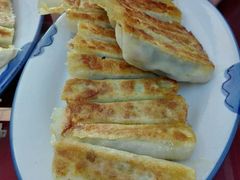 -锅贴王海鲜小馆