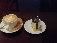 -广州中心皇冠假日酒店·汇点大堂吧