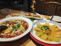 -花溪雨·森林餐厅(石基店)