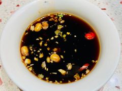 -老佛爷炭火蛙锅直营(清滨路总店)