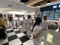 -梦航彩虹之约自助餐厅(华府天地店)