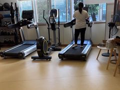 -中田健身工作室(莘庄地铁站店)
