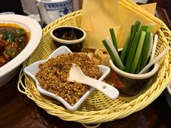 -鲁菜根·泰山菜(泰山店)
