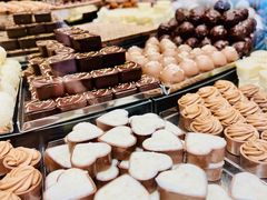 -Laderach 莱德拉(上海环贸iapm店)