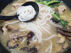 -老妈米线(港龙店)