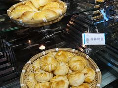 -三英温泉度假酒店-自助餐厅