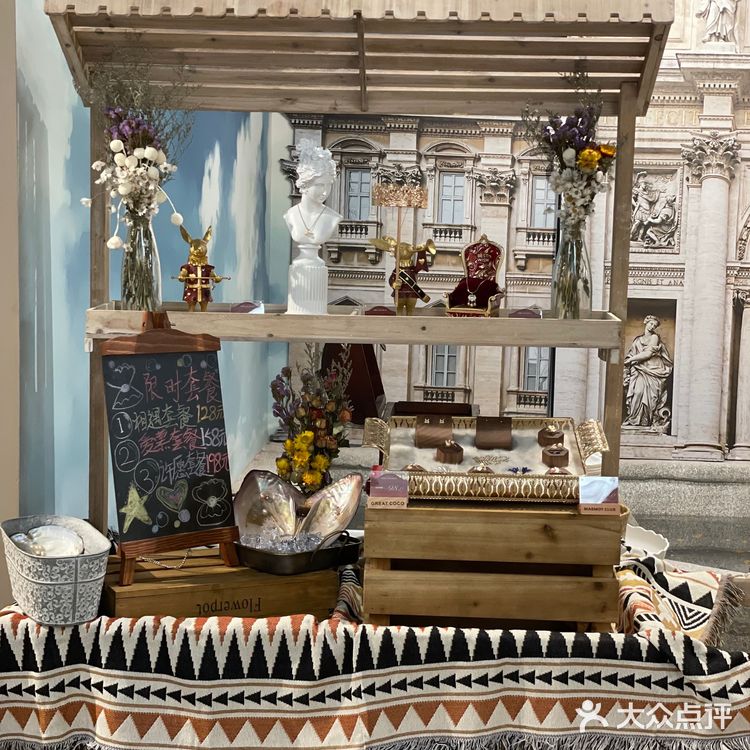 魔都上海世茂广场喜迎三周年｜凡尔纳魔幻公馆开业