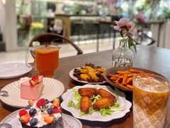 -花十悦·鲜花咖啡餐厅(振业城一期店)