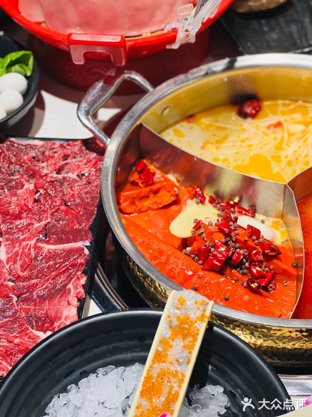 进店的一瞬间，介种坐无缺席的感觉迎面而来