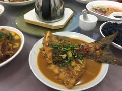 -天乐农家鱼头王(天目湖店)