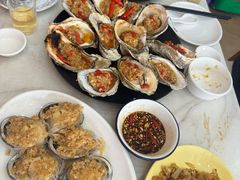 -覃记海鲜美食餐厅