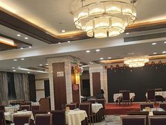 -岭南汇海鲜酒家·粤菜·手工茶点(蛇口店)
