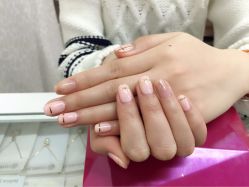 悠大宝的美甲店-anni美甲店