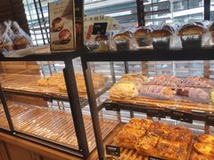 -红跑车蛋糕世界(网巾市店)