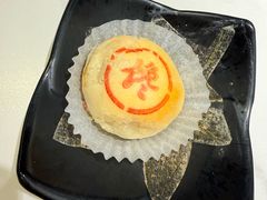 月饼-馋三尺蟹粉小笼(人民广场店)
