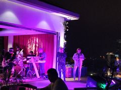 -杜尚rooftop露台酒吧
