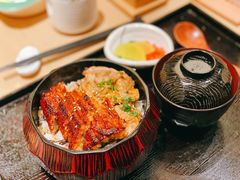 蒲烧鳗鱼拼酱烧猪肉丼-yokocho上横町·日本食街(深业上城店)