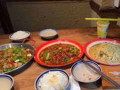 -泥糊破店小酒馆·团建聚餐(南京西路店)