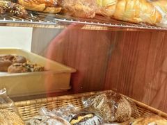 -沁屋面包店(人民东路店)