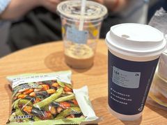 -瑞幸咖啡(世纪联华江湾店)