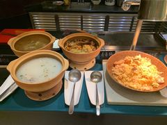 -亮马河饭店翠雅咖啡厅