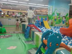-孩子王童乐园(吾悦广场店)