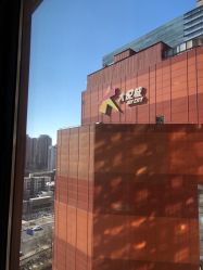 -HEYAN荷妍专业脱毛连锁机构