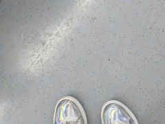 -Onitsuka Tiger(港汇恒隆广场店)