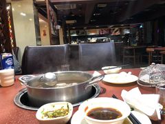 -牛肉彪·19年专注·潮汕牛肉火锅(祈福店)