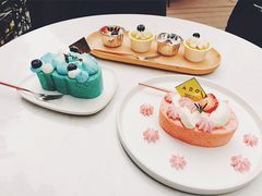 -ADO KAFE(大学城店)