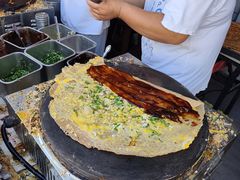 -正宗杂粮煎饼香软鸡蛋饼
