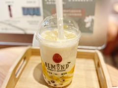 -杏甜品(尖沙咀加拿分道店)
