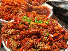 -金马门国际美食百汇(珞喻路店)