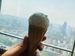 -视界美食自助餐厅·石家庄希尔顿酒店