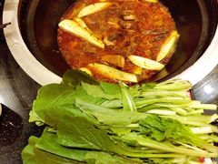 -粘豆包铁锅炖二部(温泉街店)