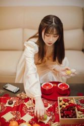 -不晚国际婚纱礼服