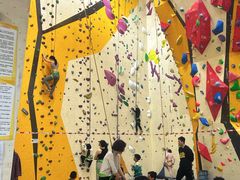 -问山MountQuest攀岩馆