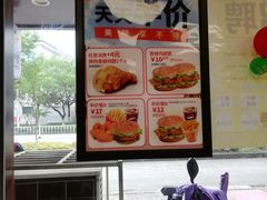 -华莱士·炸鸡汉堡(奥林花园店)