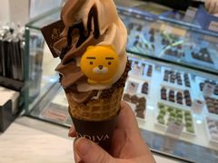 软冰淇淋-GODIVA(月星环球港店)