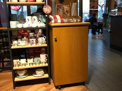 零售区-COSTA COFFEE(上海五玠坊店)