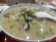 -洁神饭庄·海鲜·青岛菜·30年老字号(五四广场店)