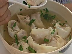 -周震馄饨